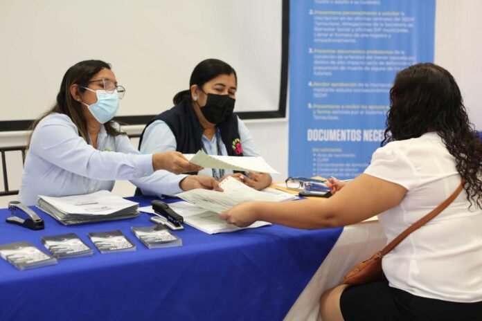 DIF-028-2021.-Logra-Gobierno-del-Estado-y-DIF-Tamaulipas-liberacion-de-creditos-de-INFONAVIT-a-beneficiarios-del-programa-Nuestros-Ninos-Nuestro-Futuro-7