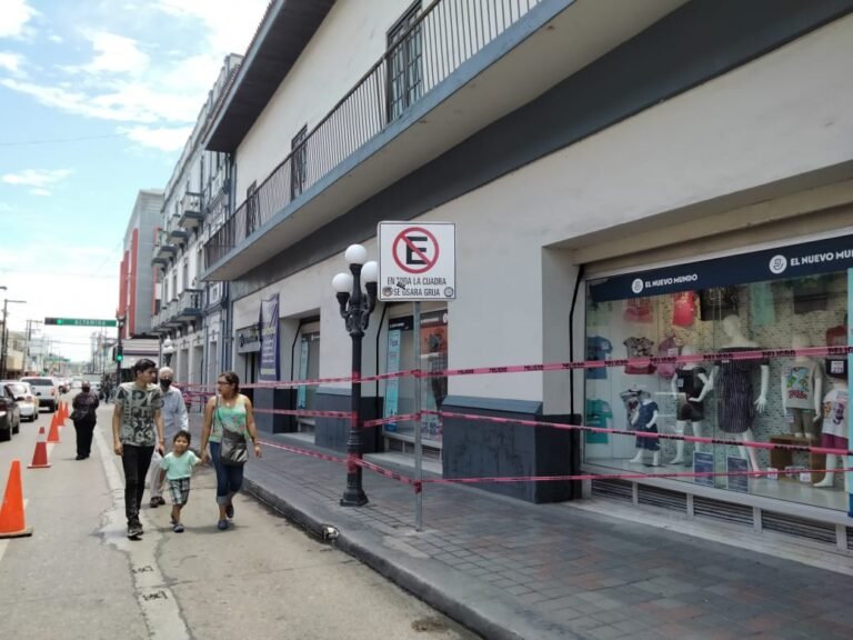 Podrían multar a dueños de edificios viejos que no los han reparado