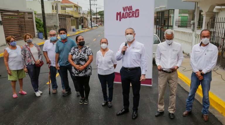 Agradecen por continuas obras de pavimentación en Ciudad Madero