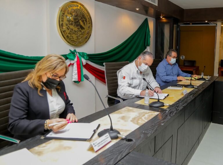 Firman Convenio de Colaboración Gobierno de Madero y CECATI 71