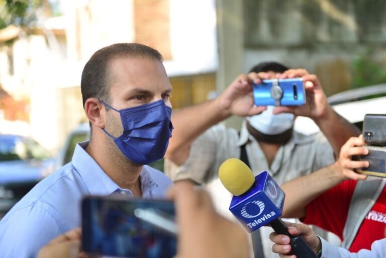 Consulta popular es un despilfarro de dinero: Mon Marón