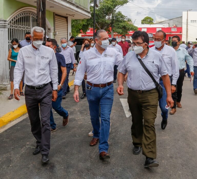 Atender Necesidades de familias maderenses prioridad del Gobierno Municipal