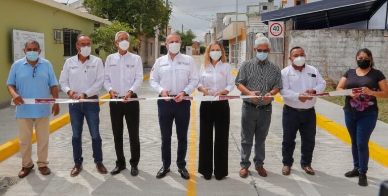 Inauguran más obras de pavimentación en Ciudad Madero