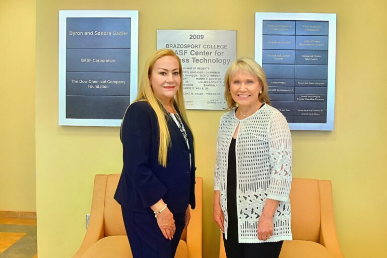 Acuerdan Gobierno de Altamira y Brazosport College intercambios académicos y culturales