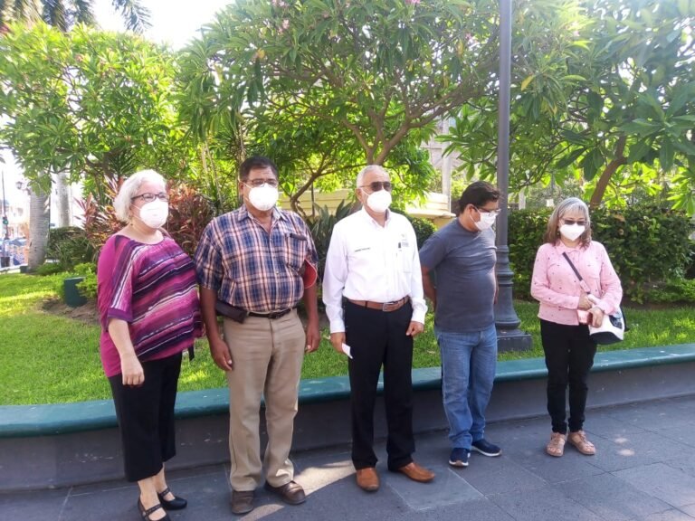 Maestros dicen «no» al regreso aclases presenciales; mejor en línea