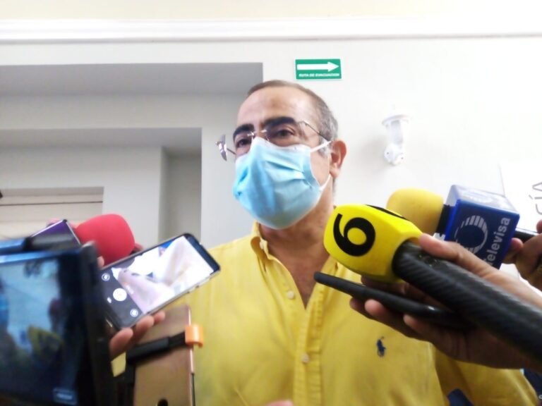 Llaman a la población a no hacer compras de pánico por «Grace»