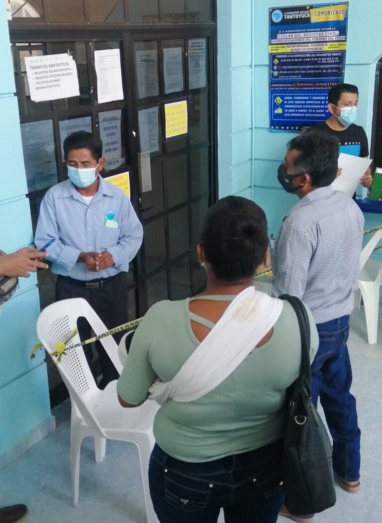 Se quedaron sin formatos de copias de actas certificadas en Tantoyuca