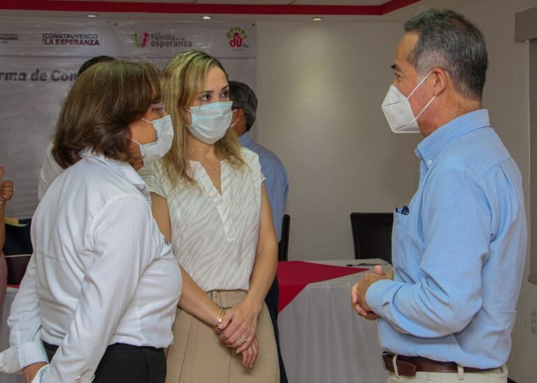 Busca DIF Madero mejorar salud de madersenses con firma de convenio
