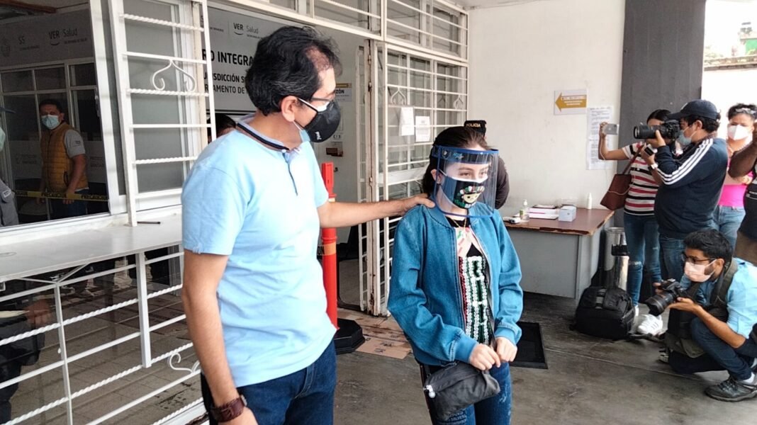 Menores de edad ganan batalla a Gobierno de Veracruz y son vacunados contra COVID-19 
