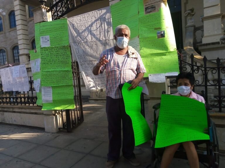 Mujer queda inválida tras choque; a 6 años acusan a la FGJE de no castigar al culpable