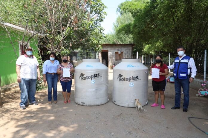 SBS-009-2021.-Gobierno-del-Estado-y-la-Sebien-llevan-beneficios-a-familias-del-Mariposas-y-Mahuira-del-municipio-de-Victoria-3