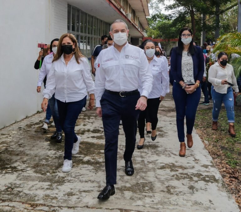 Inicia Ciudad Madero programa de limpieza, fumigación y sanitización de escuelas públicas