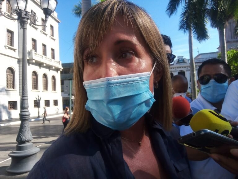 Buscará Rosa González resolver problema de migración respetando la dignidad humana