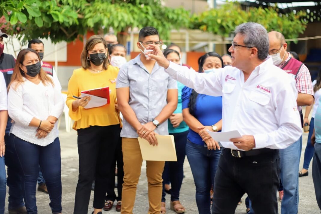 SUPERVISA ALCALDE DE ALTAMIRA INSTITUCIONES EDUCATIVAS