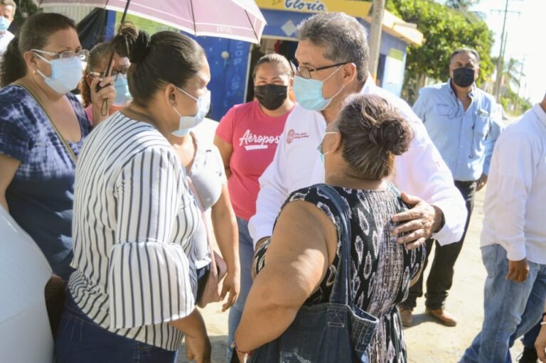 COADYUVAREMOS CON LAS FUERZAS DEL ORDEN PARA DAR SEGURIDAD A ESCUELAS: ARMANDO MARTINEZ.