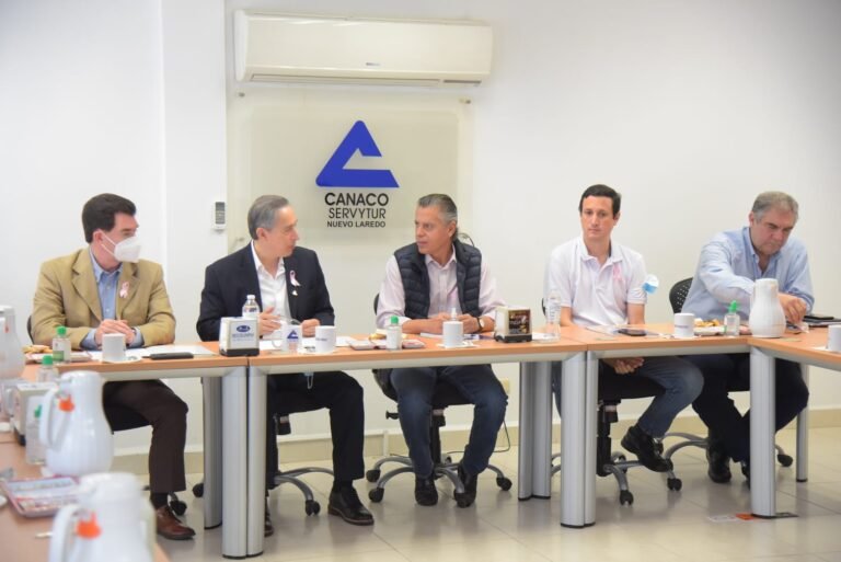 En Gira por Tamaulipas Chucho Nader Promueve Tampico en  Nuevo Laredo