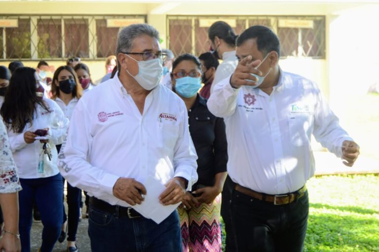 RECORRE ALCALDE DE ALTAMIRA ESCUELAS DE LA ZONA CENTRO – NORTE