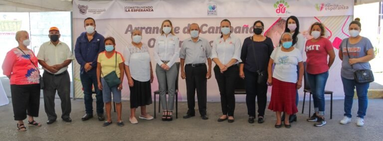 Beneficia DIF Madero a familias con campaña de optometría