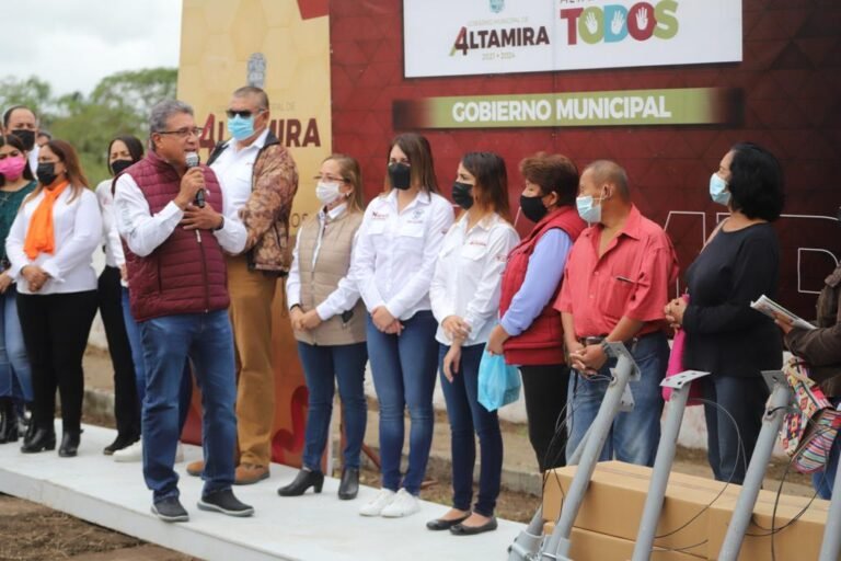 ILUMINA ARMANDO MARTÍNEZ MANRÍQUEZ EL SECTOR LAGUNA FLORIDA