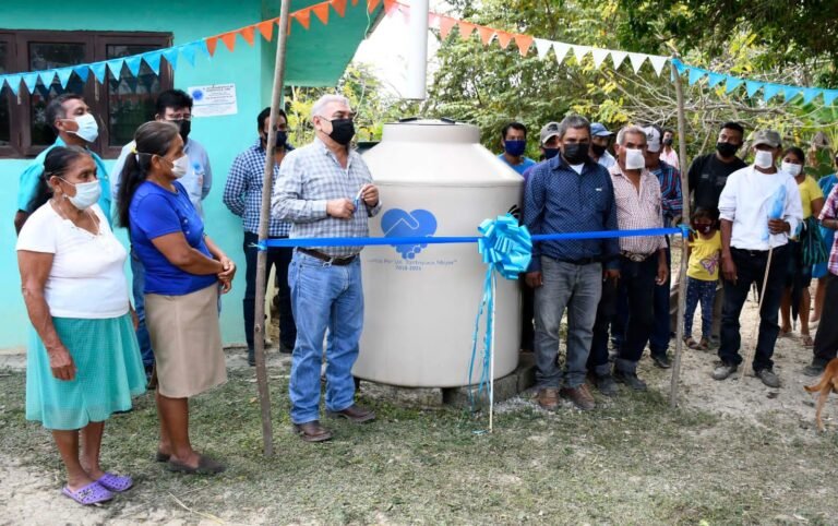 Entrega ayuntamiento obras en Mapán