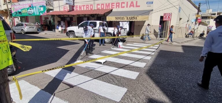 Continúan balizando la zona centro de Tantoyuca