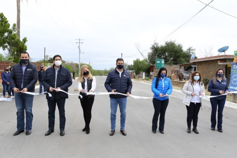 Entrega Gobernador Francisco García Cabeza de Vaca infraestructura social y urbana en la Frontera Chica