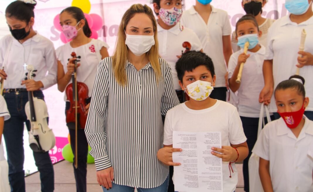 Encabeza Presidenta de DIF Madero protesta de niños difusores de Derechos