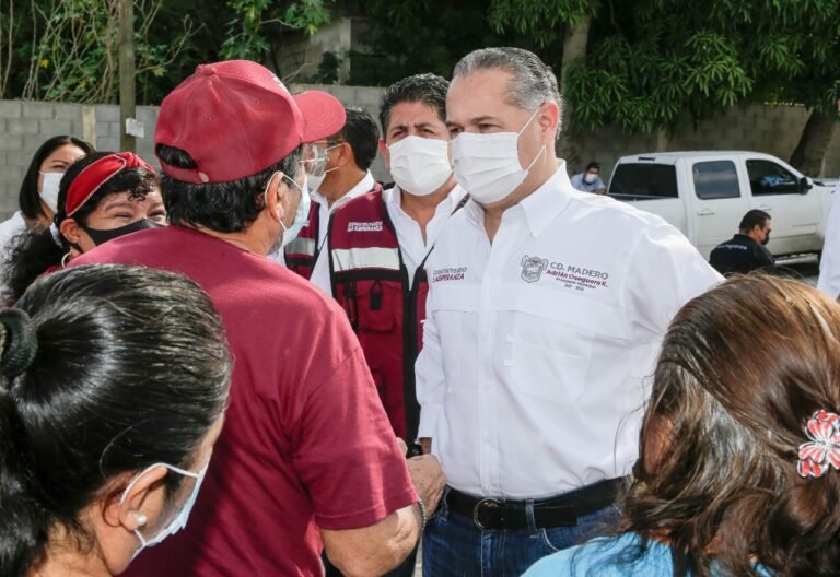 Pide alcalde Adrián Oseguera respetar el reglamento vial