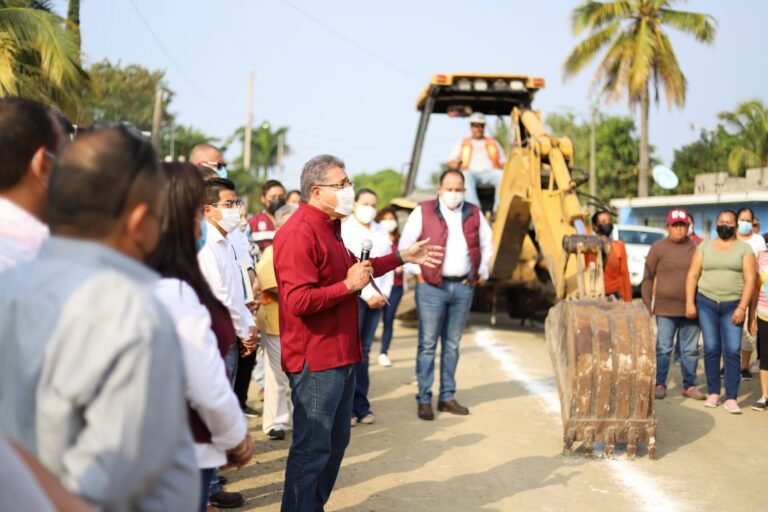 ARRANCA ARMANDO MARTÍNEZ MANRÍQUEZ INTENSA JORNADA DE OBRA PÚBLICA EN ALTAMIRA