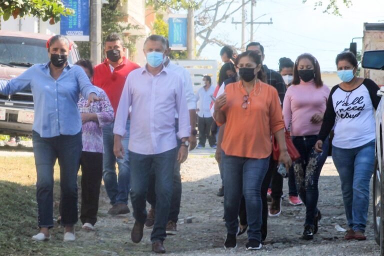 Encabeza Chucho Nader Acciones de Limpieza en Diferentes Sectores de la Ciudad