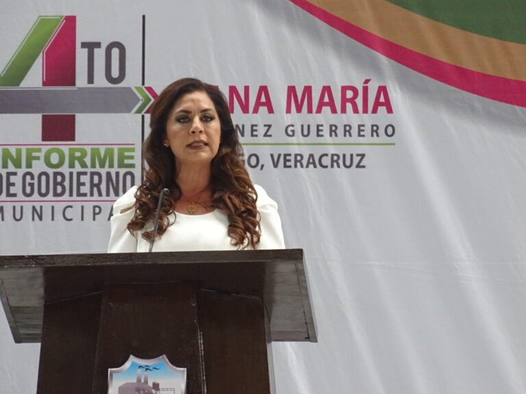 BRILLANTE INFORME DE LA ALCALDESA JUANA MARÍA MARTÍNEZ GUERRERO