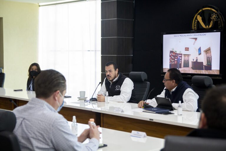 Presentan avances del proyecto Museo del Mezcal