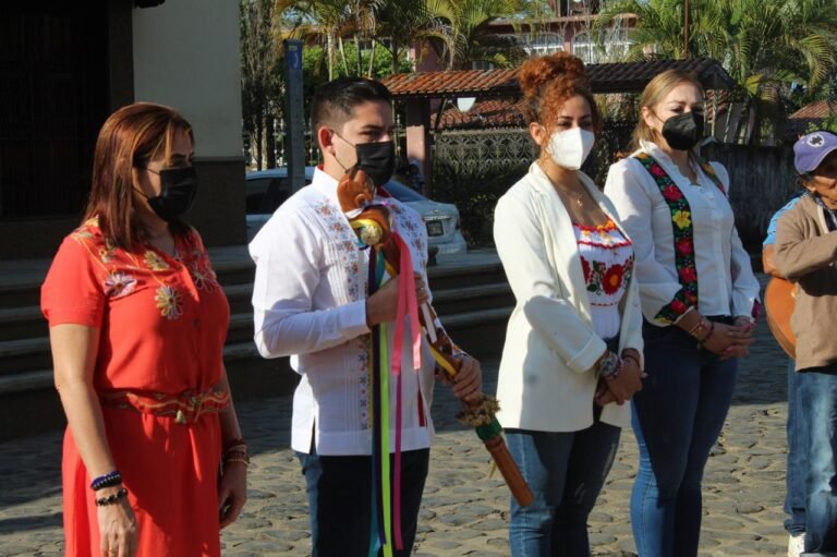CONMEMORAN EL DÍA INTERNACIONAL DE LA LENGUA MATERNA EN CHONTLA