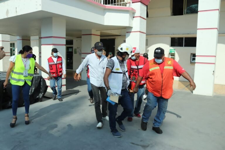 REALIZAN CON ÉXITO SIMULACRO CONTRA INCENDIO