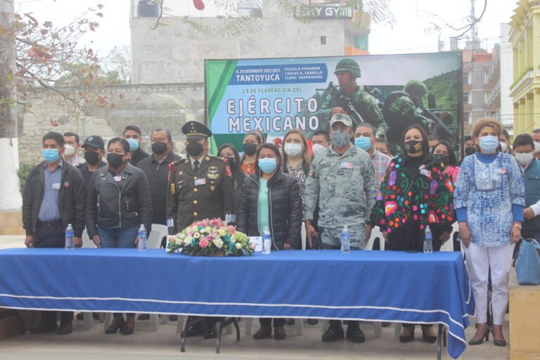 Indispensable realizar los actos cívicos