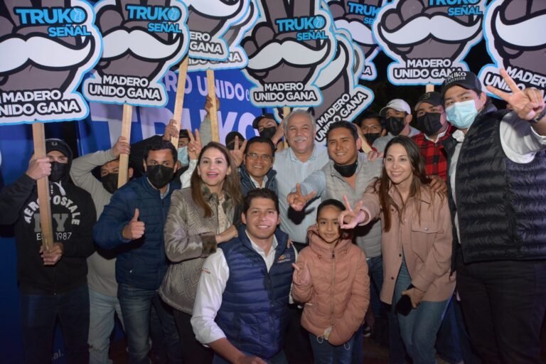 Miles de simpatizantes del PAN, PRI y PRD viven fiesta con “El Truko”