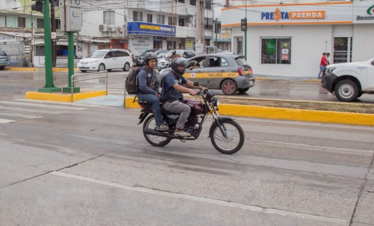 RECOMIENDAN PRECAUCIÓN A MOTOCICLISTAS EN CIUDAD MADERO