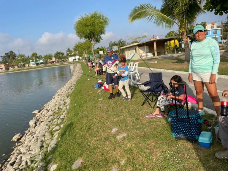 EXITOSO TORNEO INFANTIL DE PESCA EN EL PARQUE BICENTENARIO DE CIUDAD MADERO