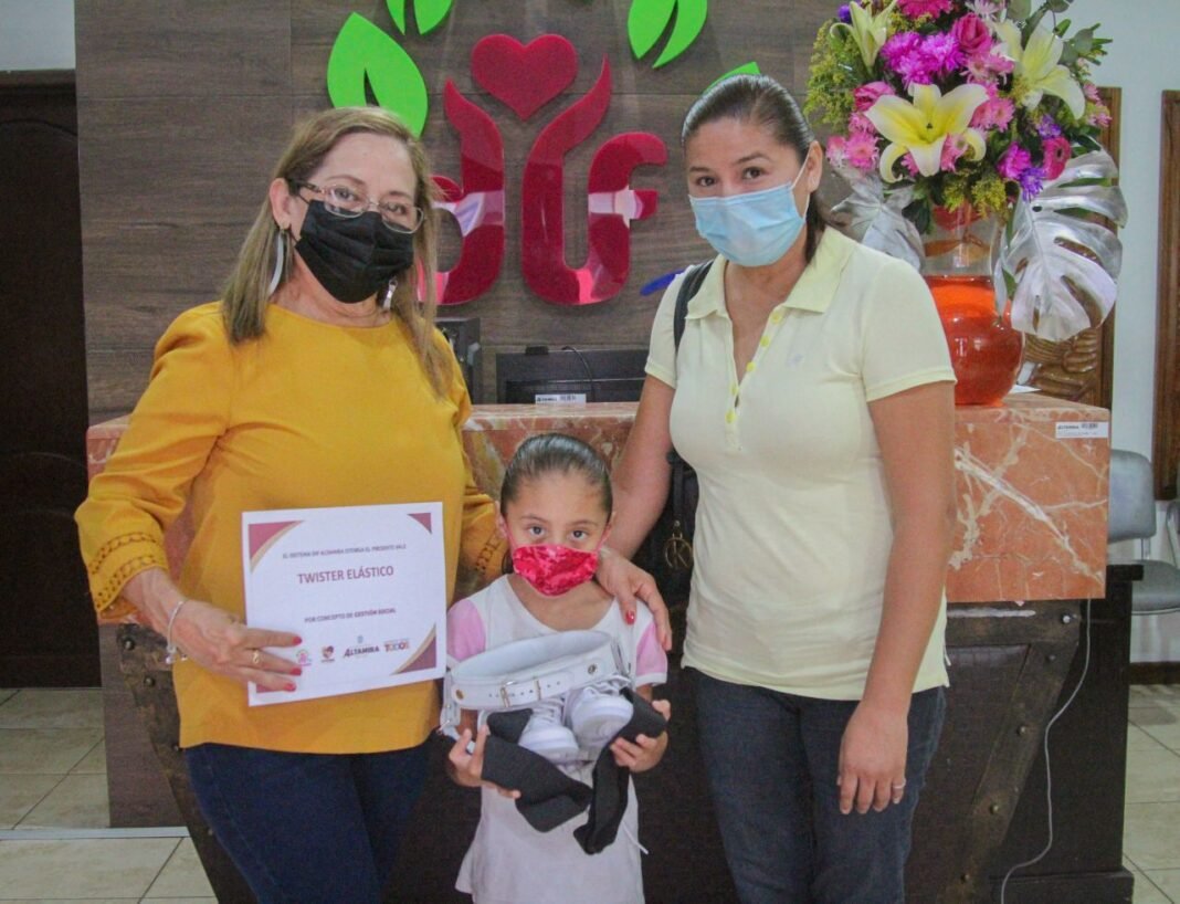 ENTREGA EL DIF ALTAMIRA APARATOS ORTOPÉDICOS A TRES NIÑAS