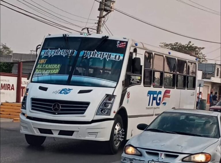 Autobuses de Transporte Público lanzan campaña en protección a mujeres