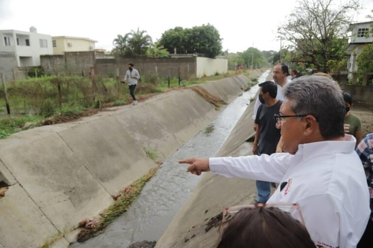 INTENSIFICAN LIMPIEZA DE CANALES A CIELO ABIERTO EN ALTAMIRA