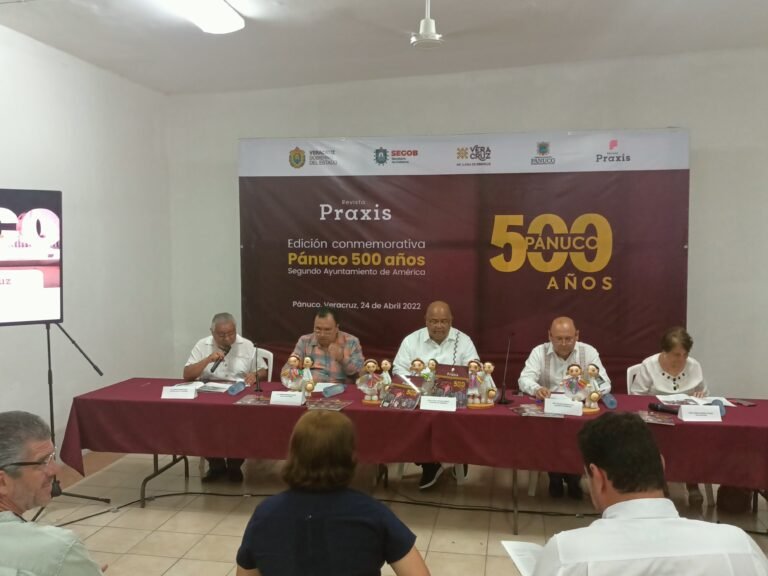 TRASCIENDE PÁNUCO CON LA PUBLICACIÓN DE LA REVISTA «PRAXIS»