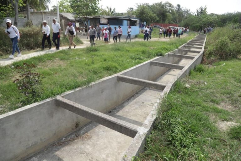 GARANTIZAN SALUD Y SEGURIDAD EN LAS COLONIAS DE ALTAMIRA