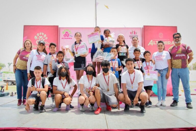 REALIZAN CON ÉXITO RALLY DEPORTIVO CONTRA EL TABAQUISMO