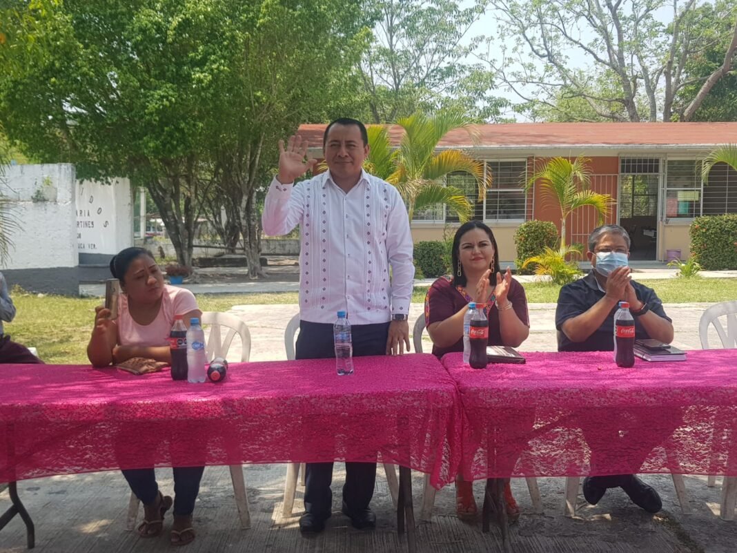 Subsecretario de Desarrollo Educativo Inaugura obras en varias instituciones educativas