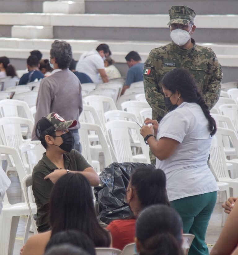 VACUNARÁN A JÓVENES DE 12 A 17 AÑOS