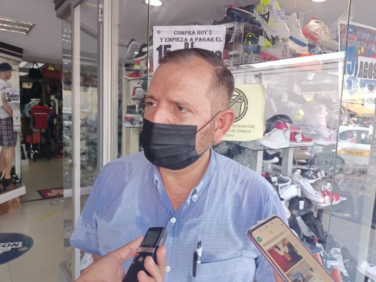 Esperan comerciantes recuperación total con el nuevo ciclo escolar￼