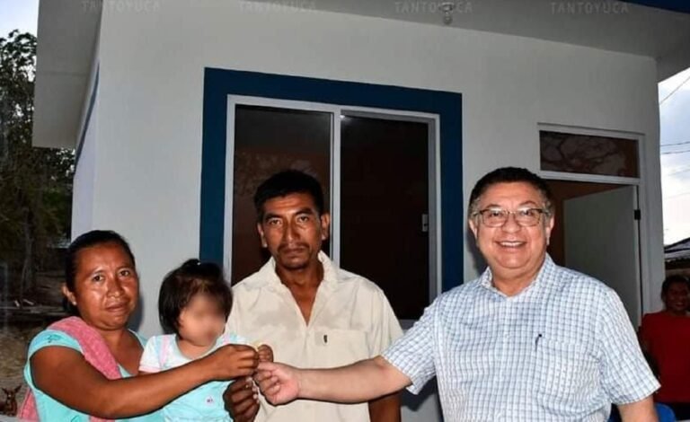 Inauguran cuartos dormitorio en Pensador Mexicano