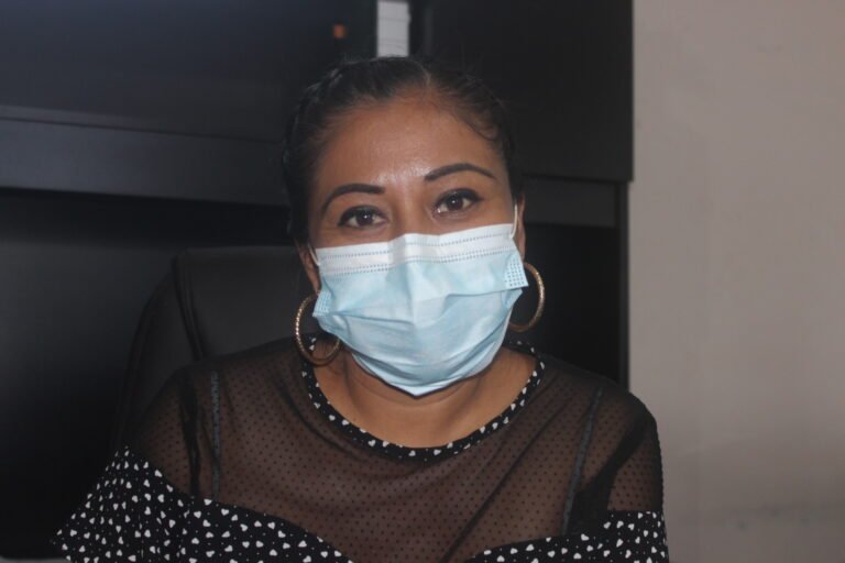 Atienden solicitudes de alumbrado público