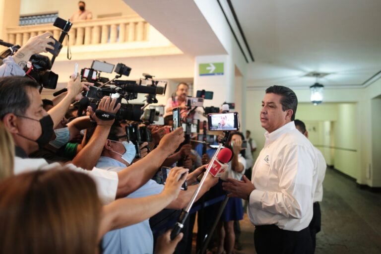 Condena Gobernador Cabeza de Vaca asesinato de periodista tamaulipeco.